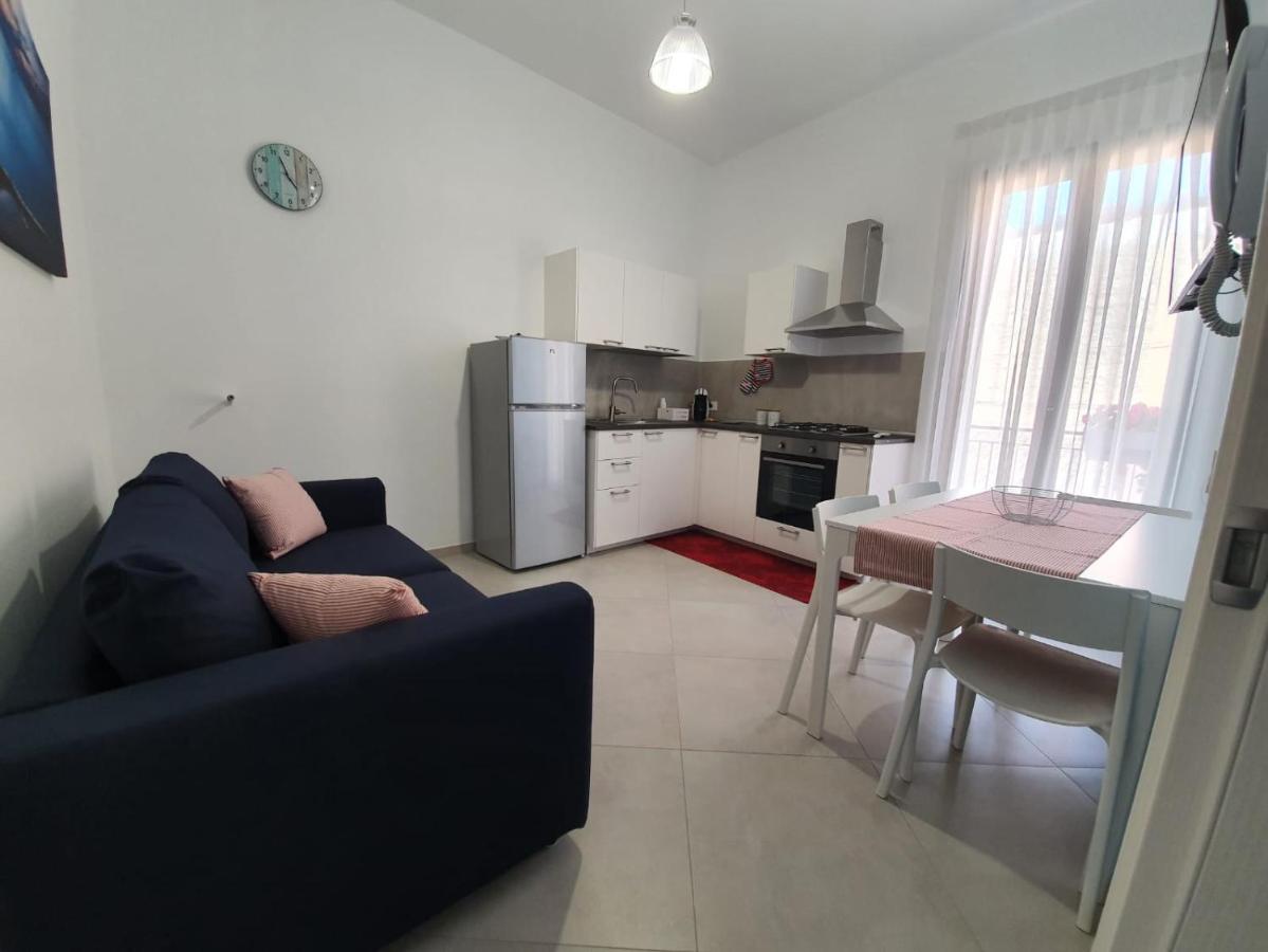 Magilù Con Jacuzzi Casa vacanze *